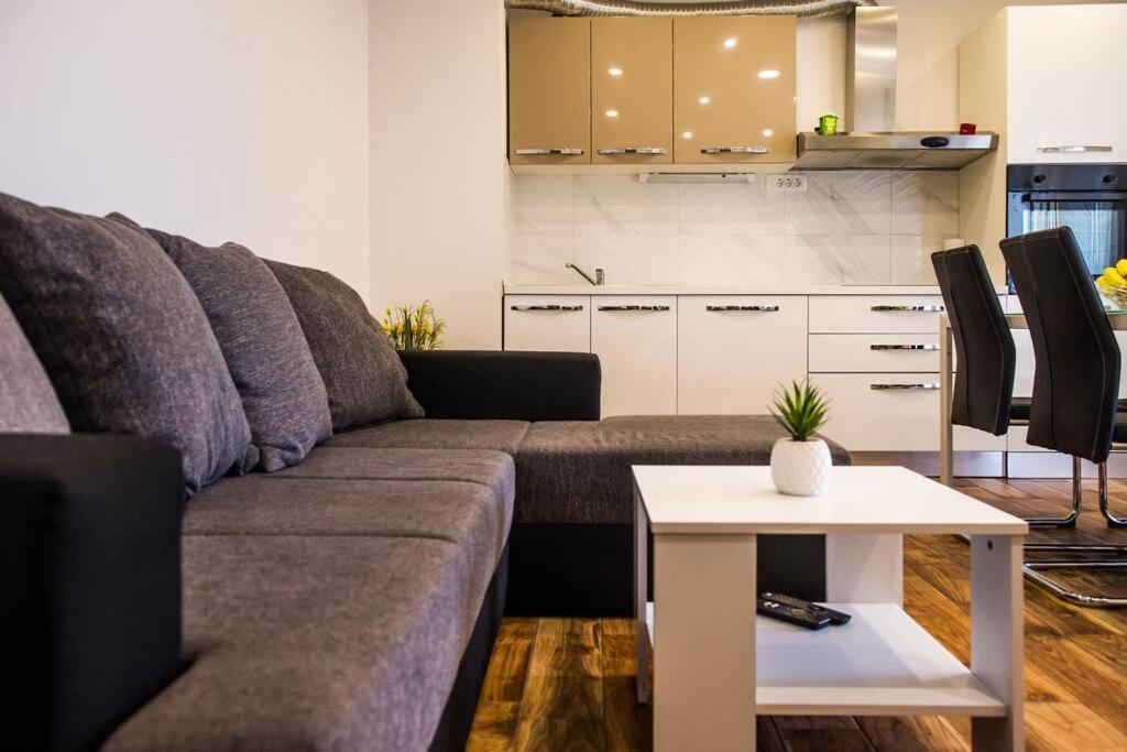 Apartment Faith Сплит Экстерьер фото